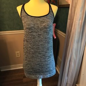 New Balance workout top